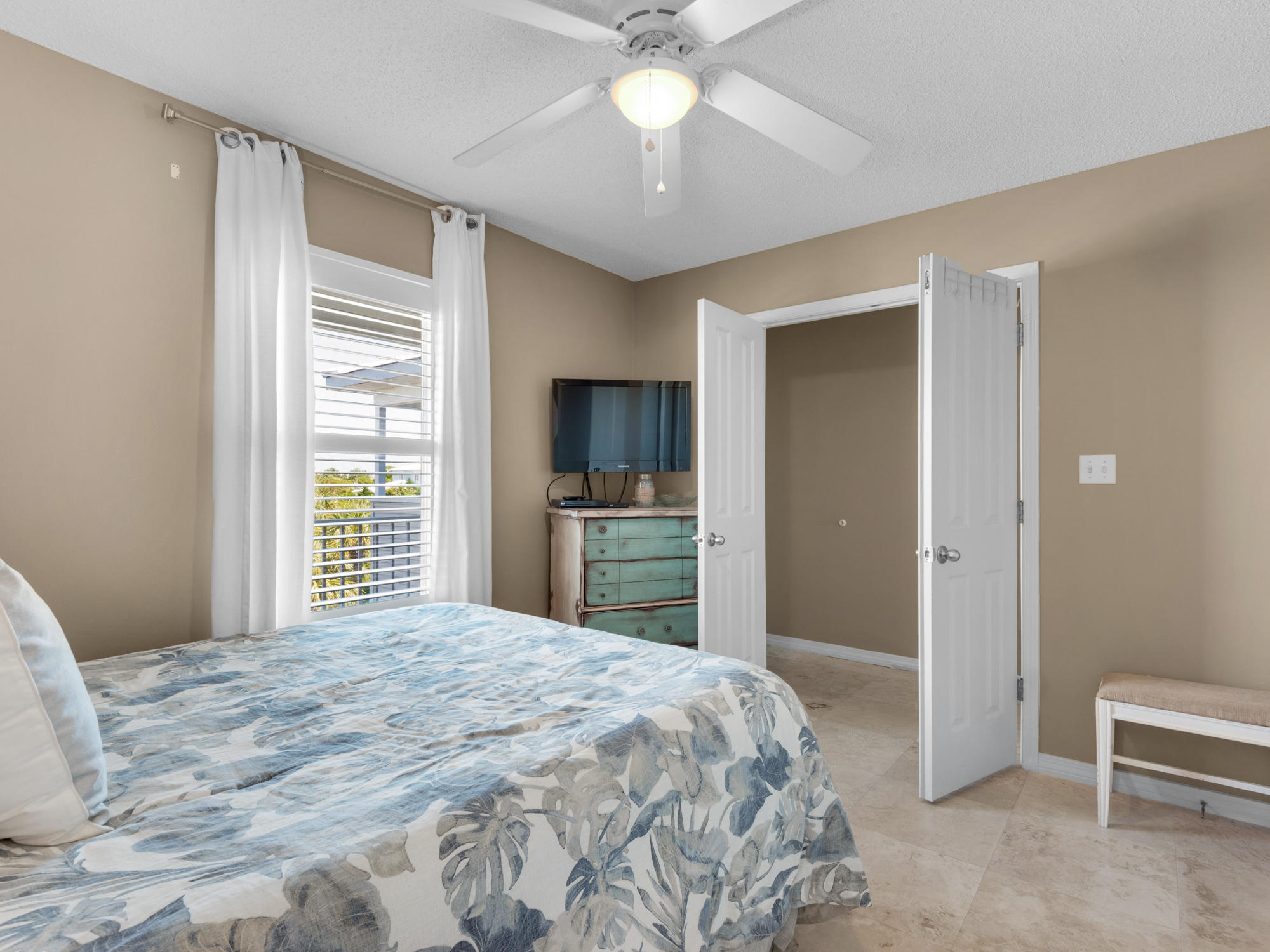 GRAND CARIBBEAN WEST CONDO - Residential