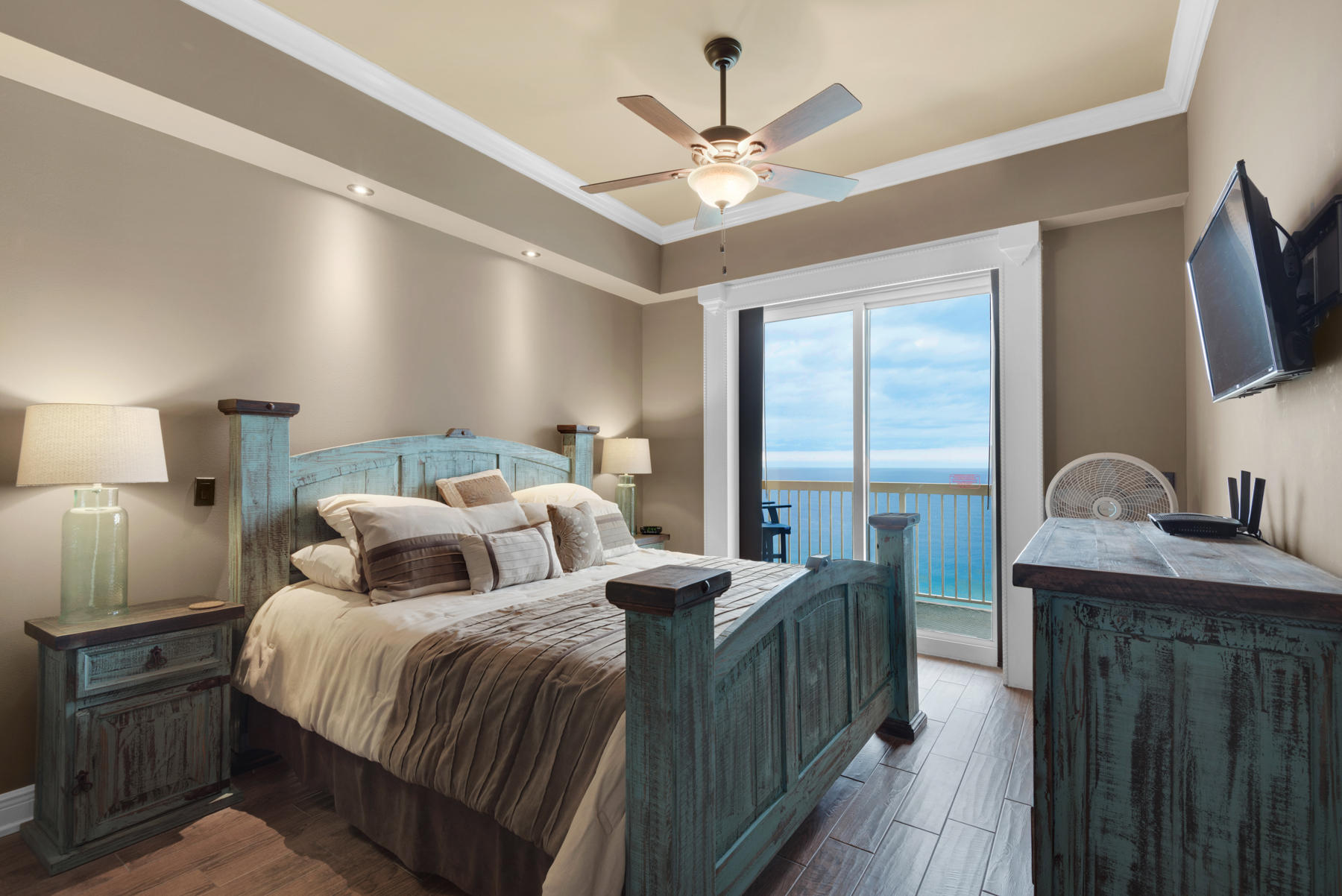 CALYPSO RESORT & TOWERS - Residential