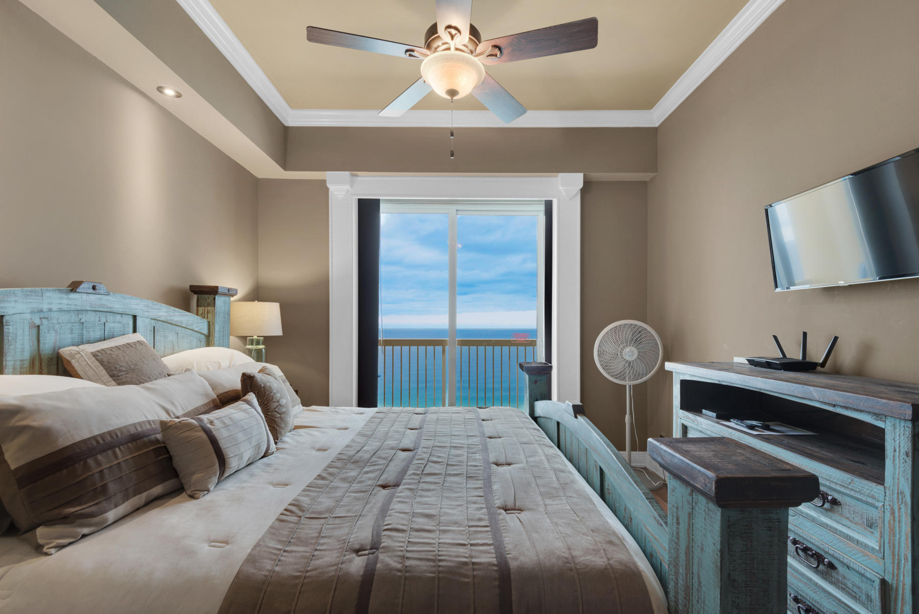 CALYPSO RESORT & TOWERS - Residential