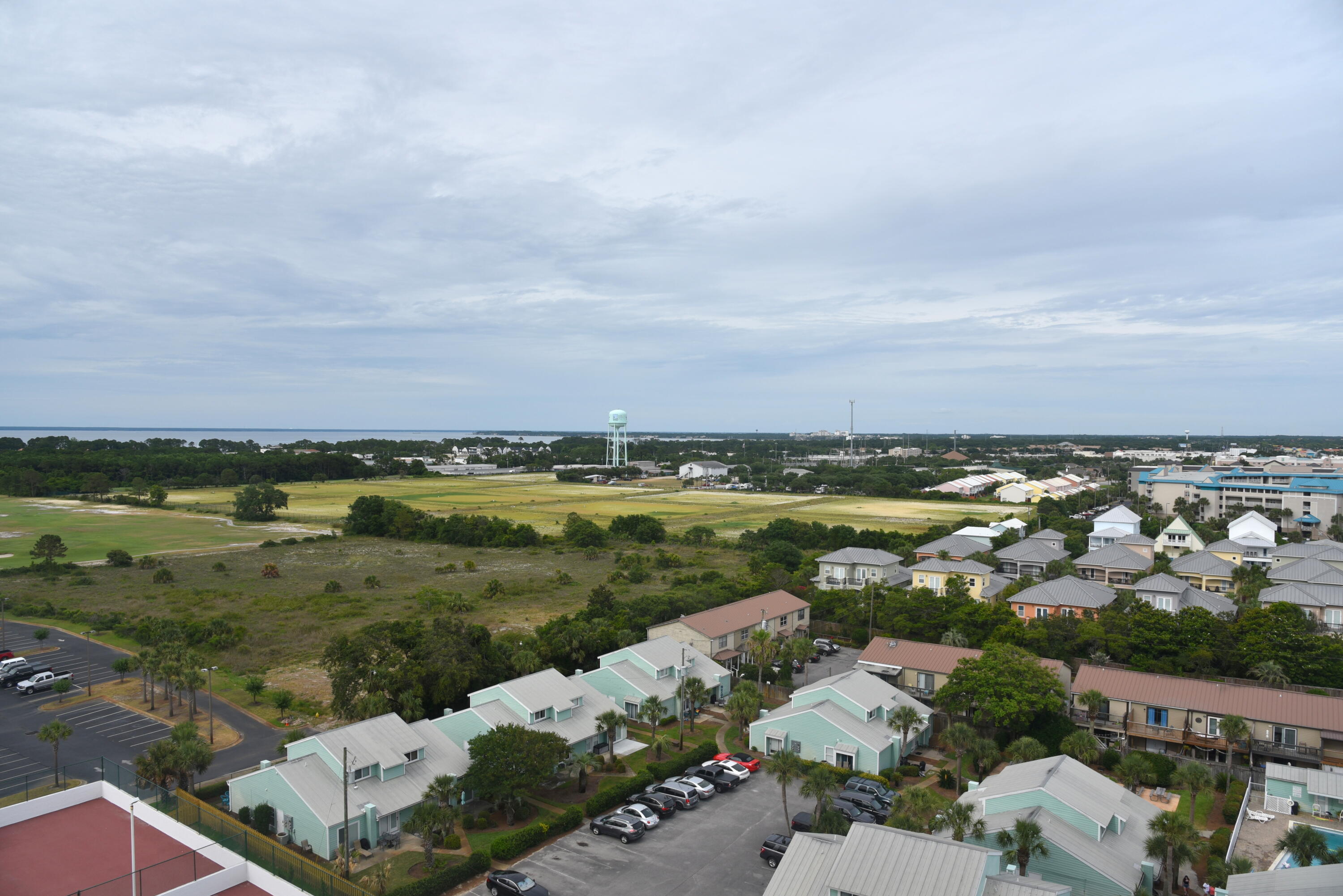 DESTIN SURFSIDE CONDO - Residential