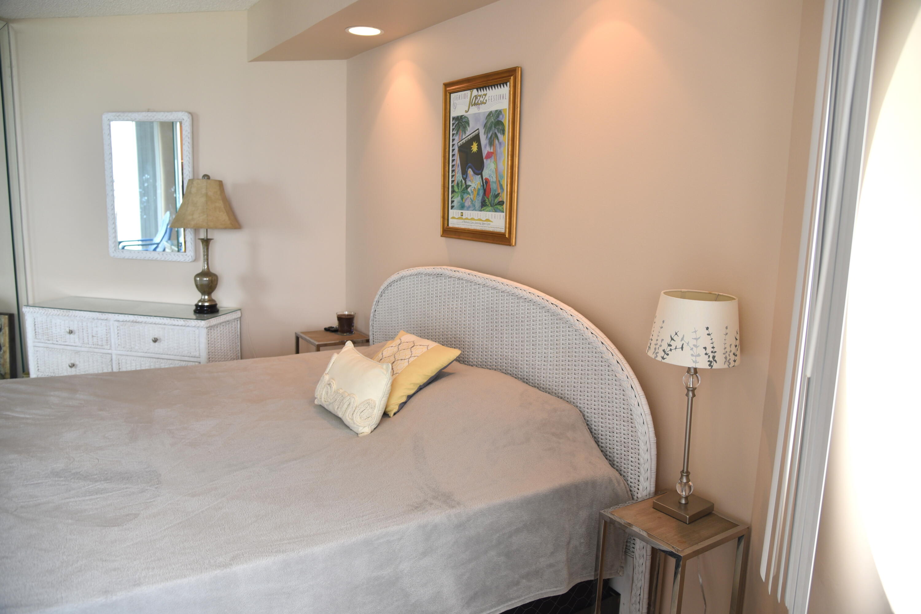 DESTIN SURFSIDE CONDO - Residential