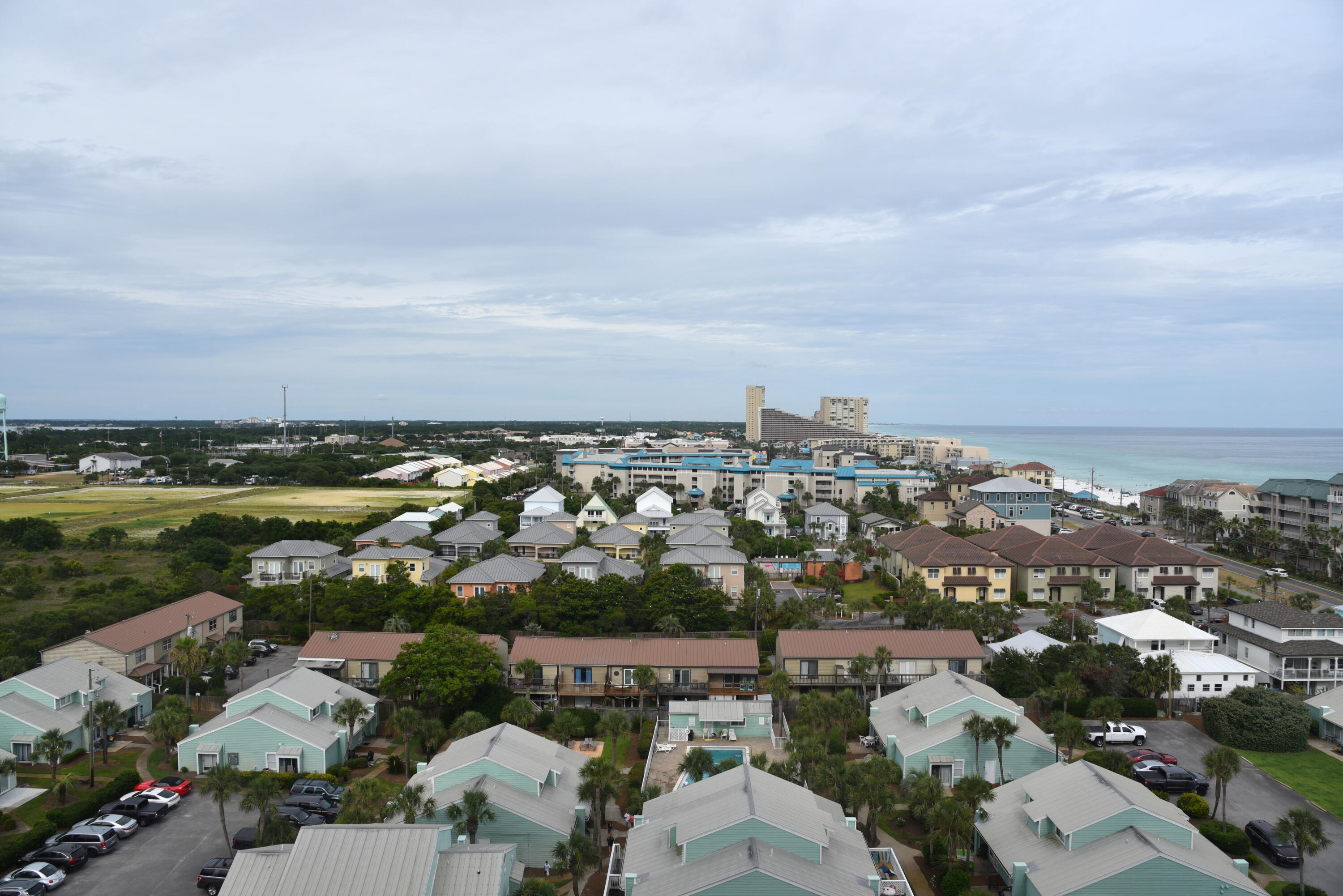 DESTIN SURFSIDE CONDO - Residential