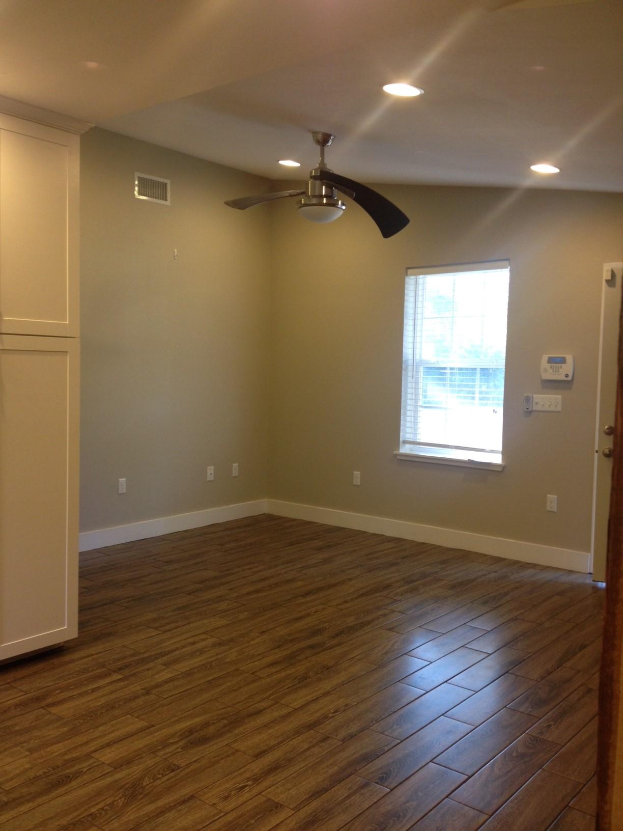VALPARAISO PLAT 15 - Residential Lease