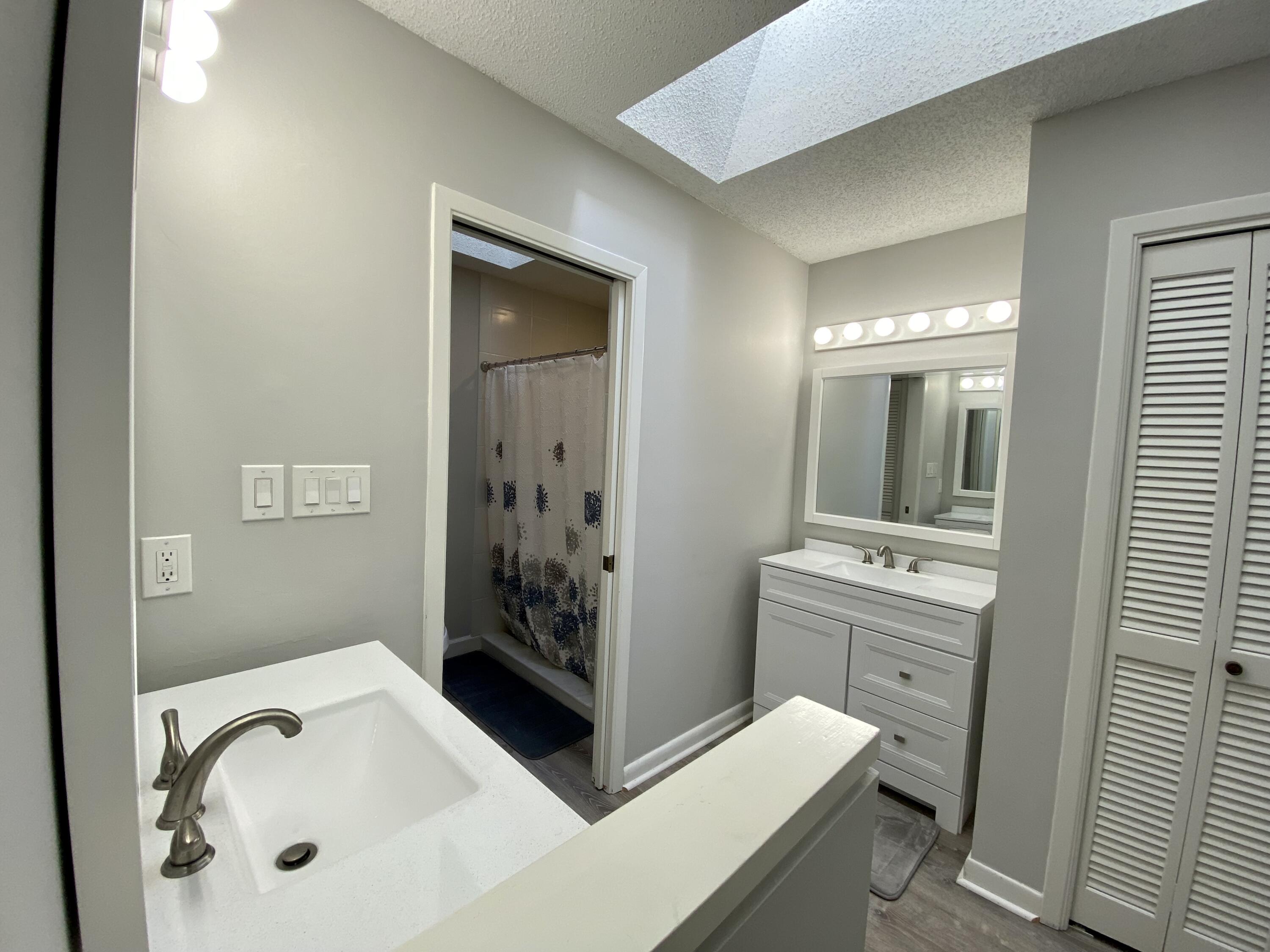 GLENEAGLES GREEN BLUEWATER BAY - Residential Lease