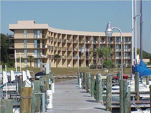 PIRATES BAY PH 1 - Residential
