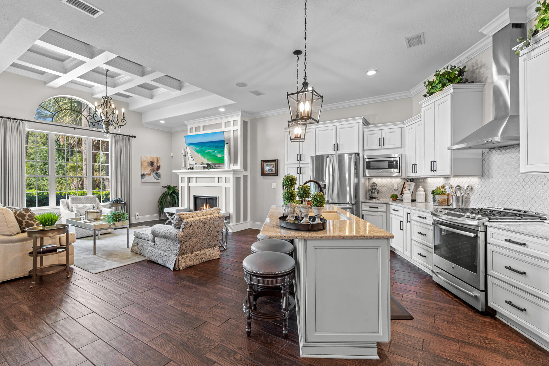 REGATTA BAY PATIO HOMES - Residential