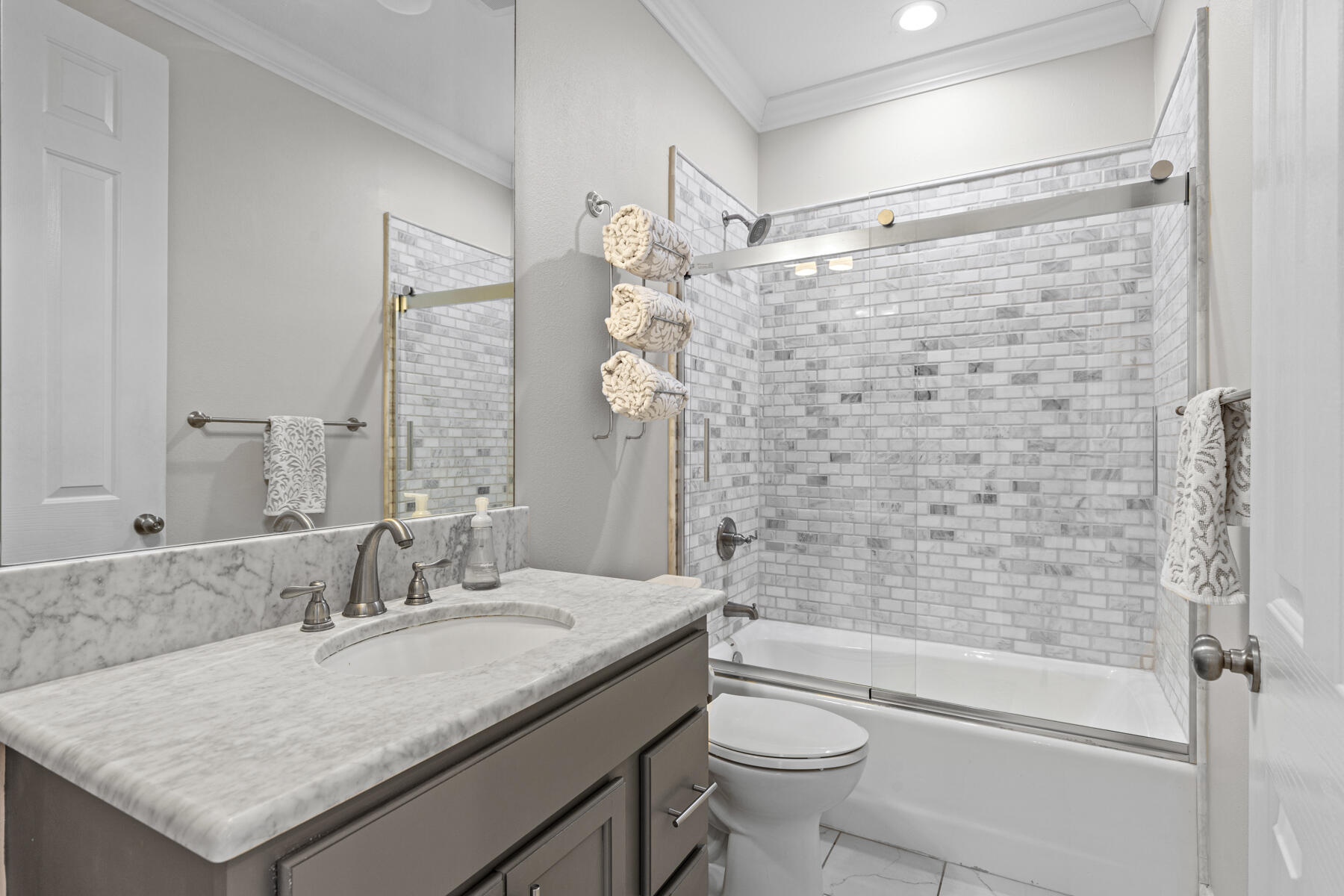 REGATTA BAY PATIO HOMES - Residential