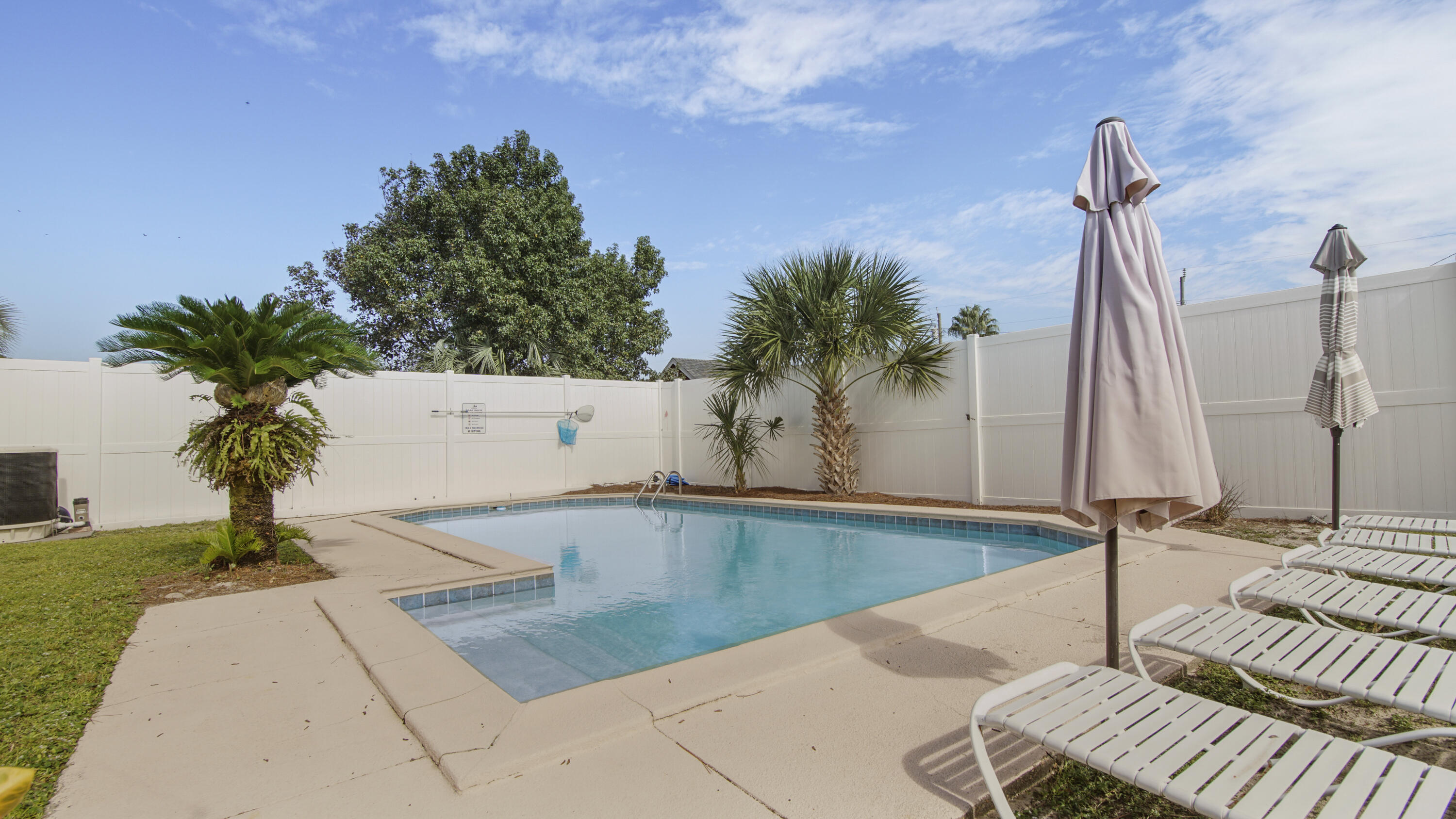 Welcome to 8414 Elizabeth Ave, a stunning single-family home located in the heart of Panama City Beach, FL, just two blocks to the sugar white sands of the Gulf of Mexico! This beautifully maintained residence spans 2,015 square feet and offers a harmonious blend of comfort and style. 

As you step inside, you are greeted by an inviting living area that seamlessly flows into a spacious dining room, perfect for entertaining guests or enjoying a quiet evening at home. The home features three generously sized bedrooms and three well-appointed bathrooms, plus a bonus room, providing ample space for relaxation and privacy. Each room is thoughtfully designed to maximize both functionality and aesthetic appeal.

The kitchen is a chef's delight, equipped with modern appliances and plenty
