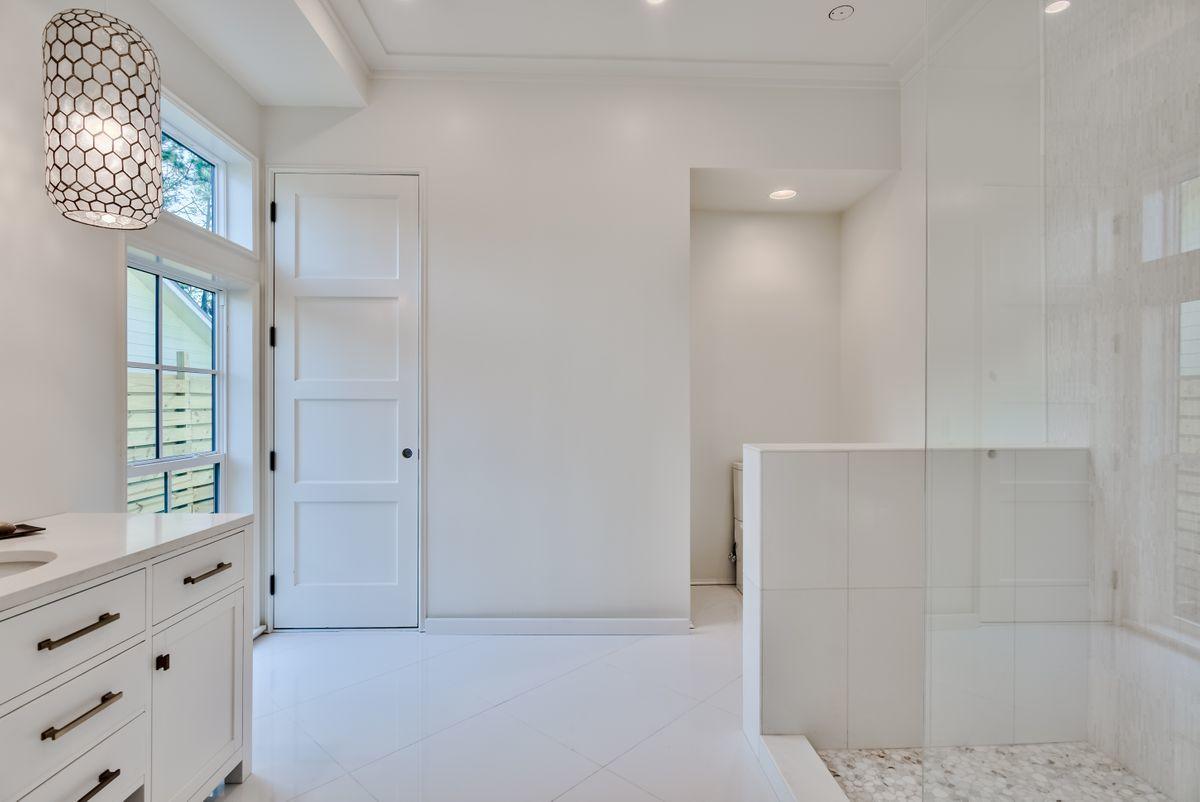 LAKEWOOD OF SEAGROVE BEACH - Residential