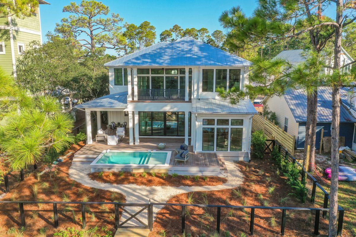 LAKEWOOD OF SEAGROVE BEACH - Residential