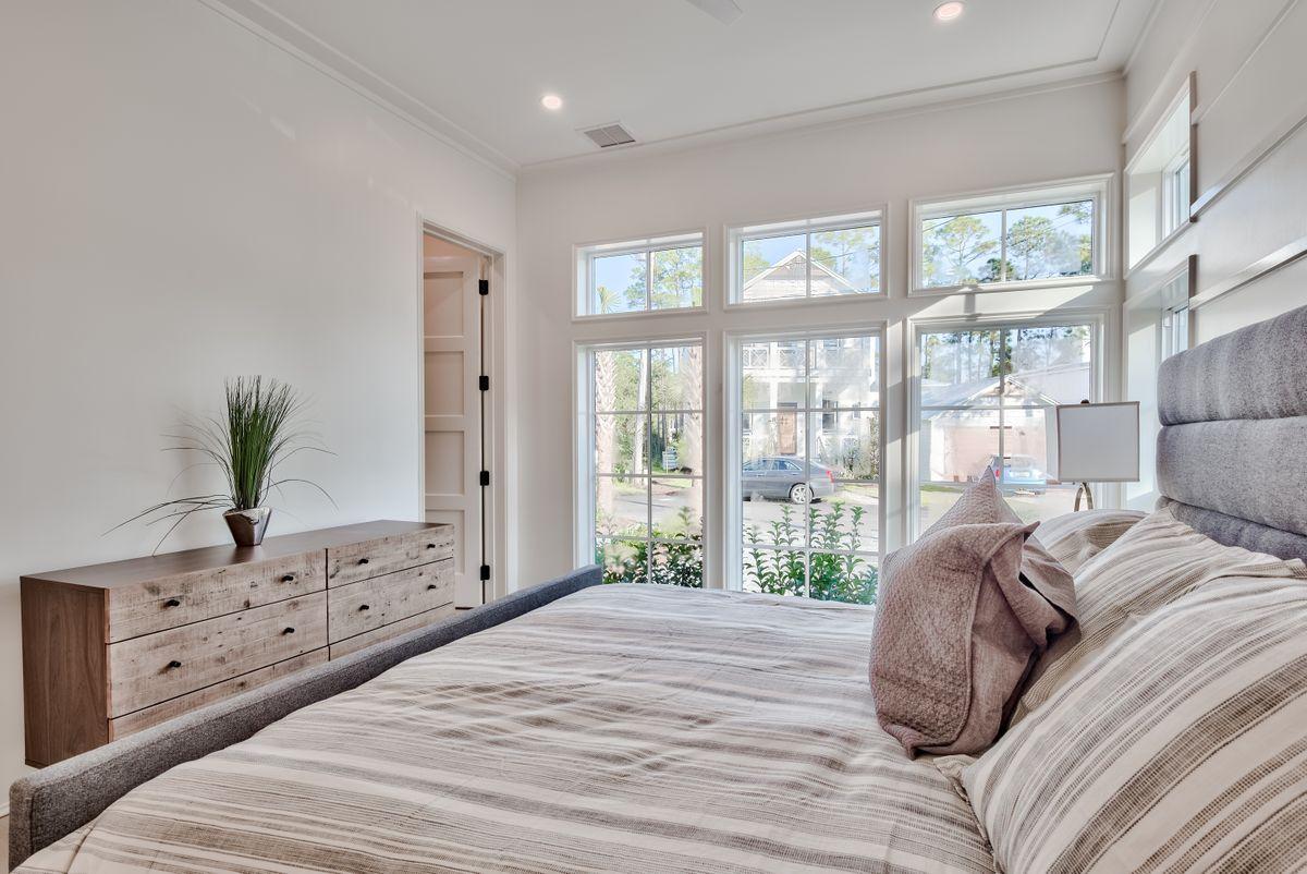 LAKEWOOD OF SEAGROVE BEACH - Residential