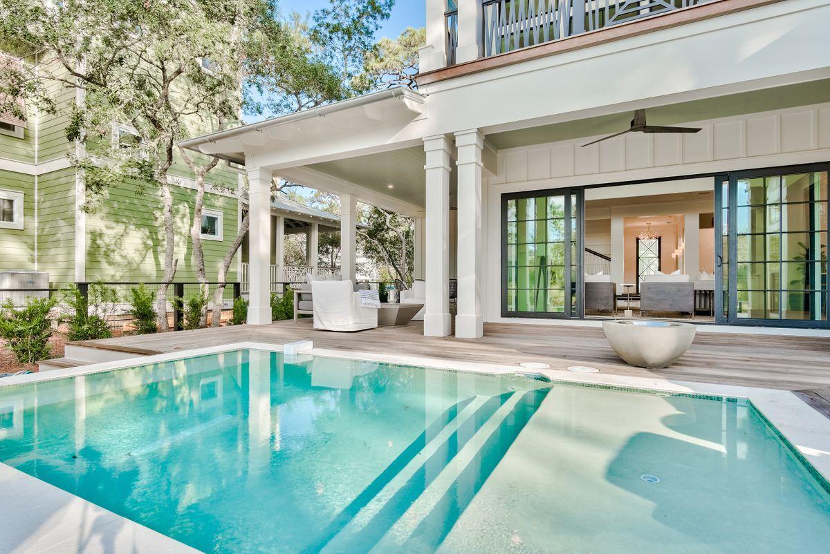 LAKEWOOD OF SEAGROVE BEACH - Residential