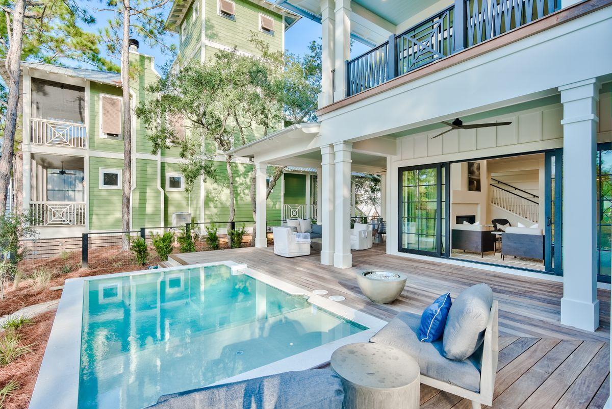 LAKEWOOD OF SEAGROVE BEACH - Residential
