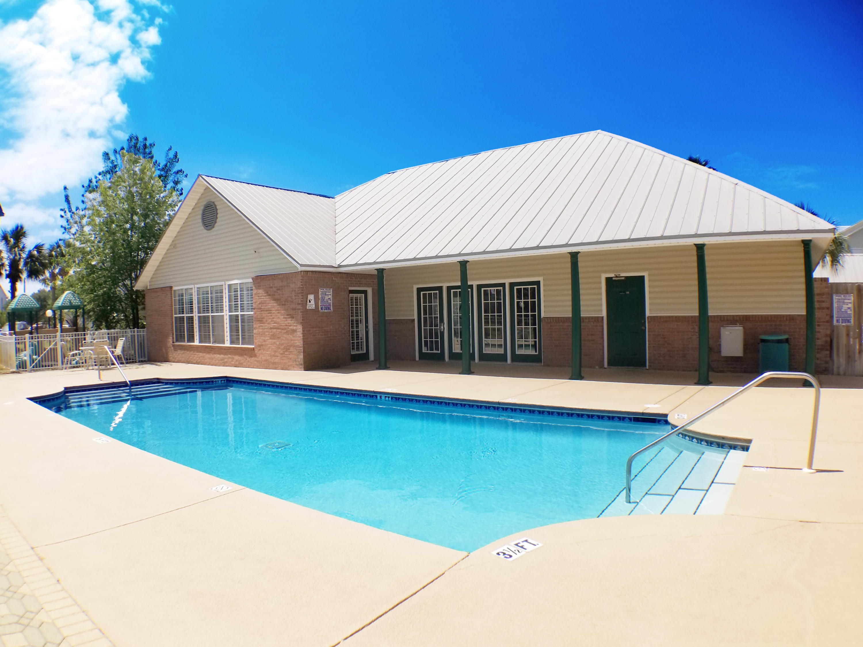 INDIAN LAKE - Residential
