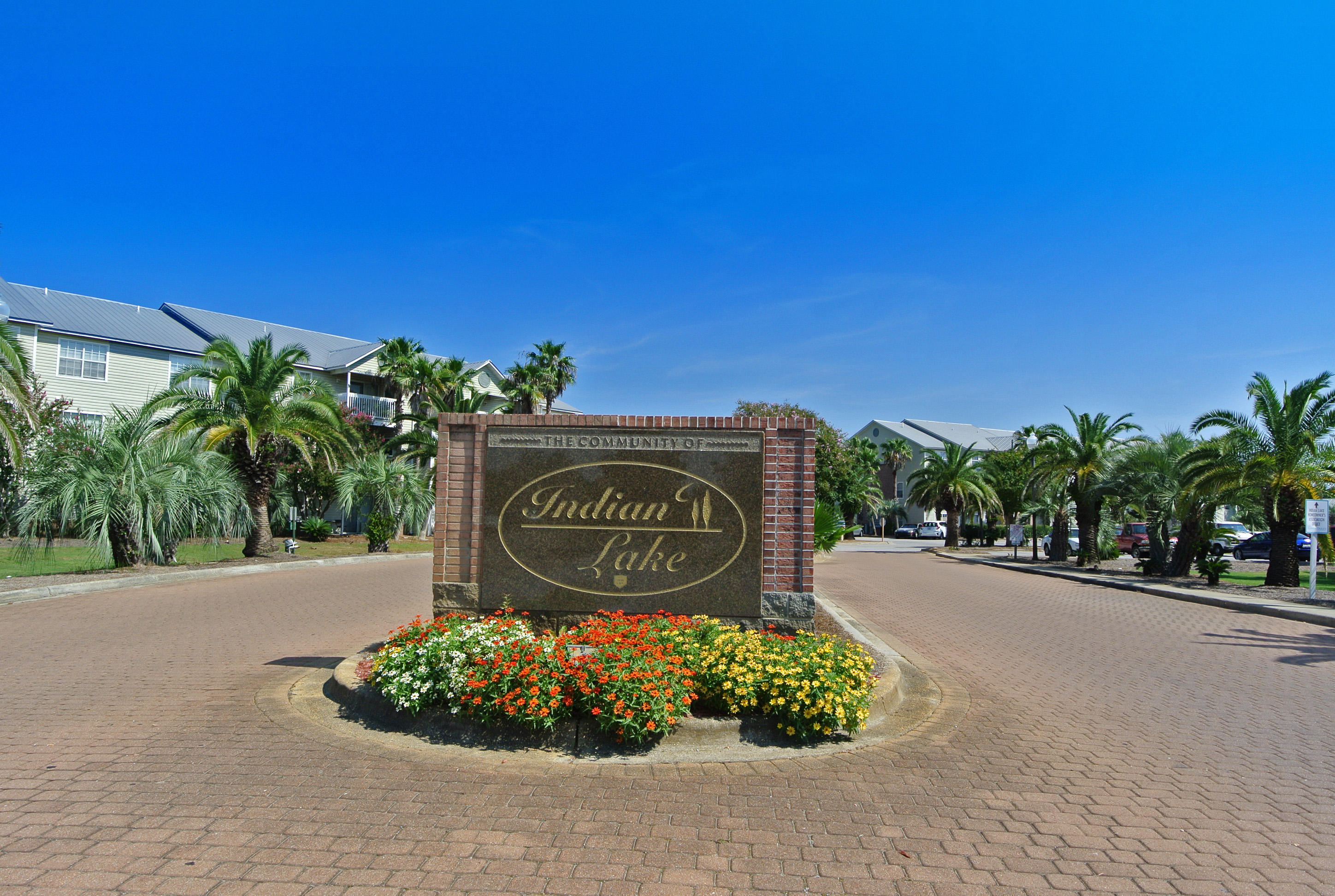 INDIAN LAKE - Residential