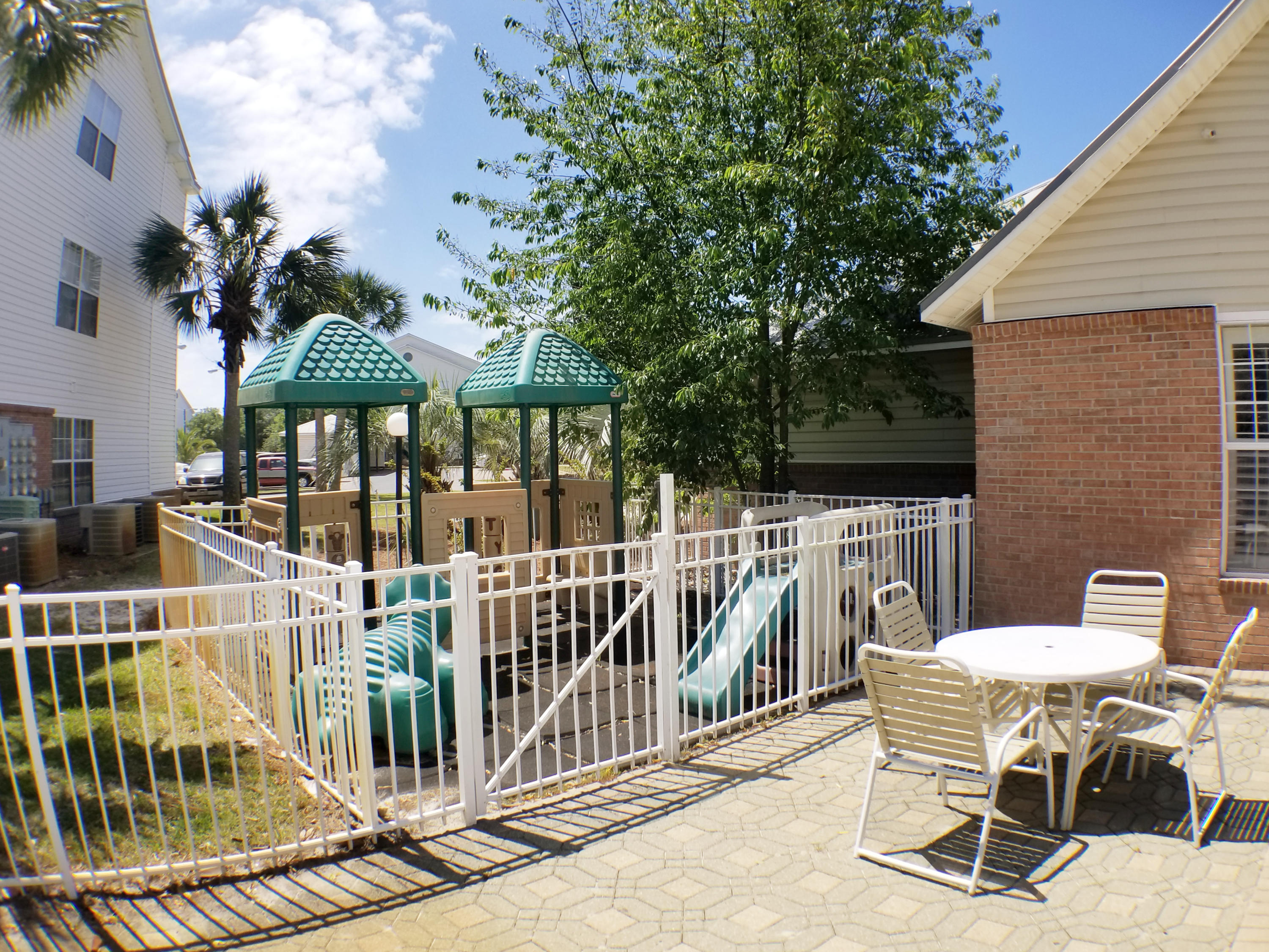 INDIAN LAKE - Residential