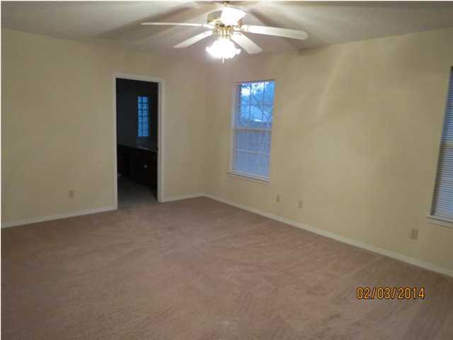 PLANTATION OAKS S/D - Residential Lease