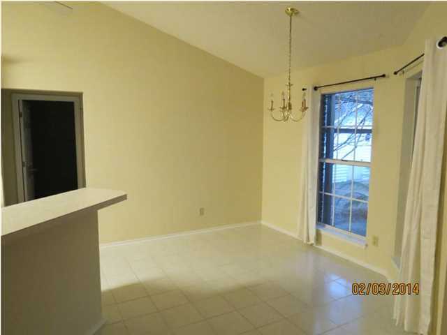 PLANTATION OAKS S/D - Residential Lease