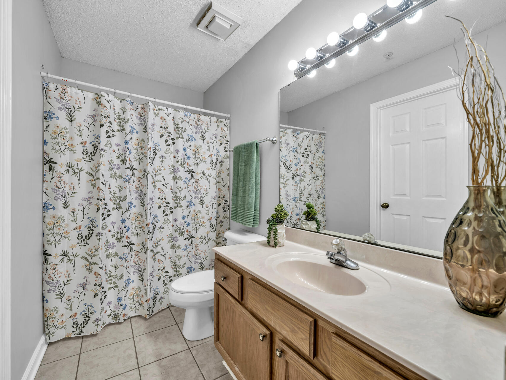 POINTE OF VIEW CONDO - Residential