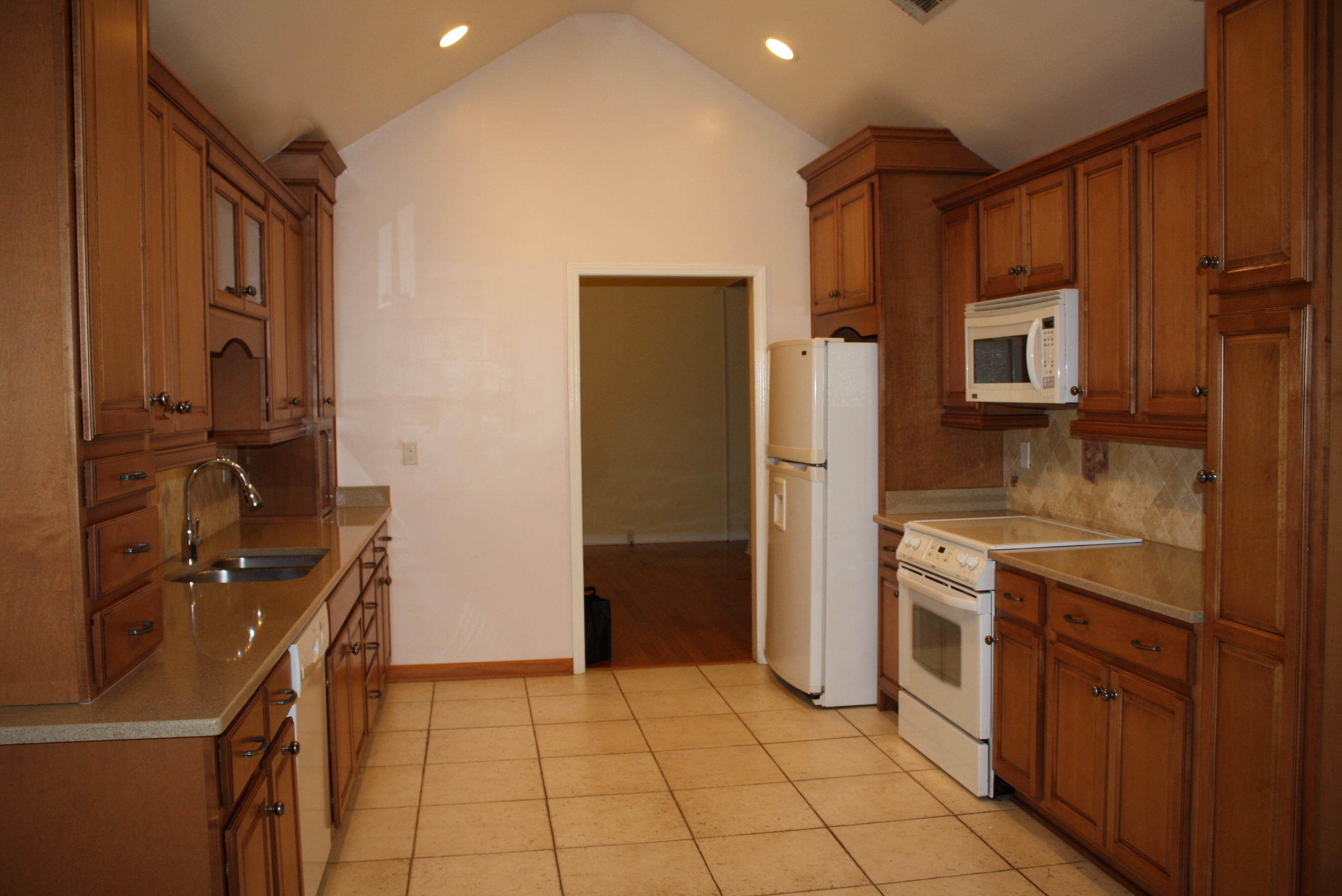 SANDY RIDGE ESTATES - Residential Lease