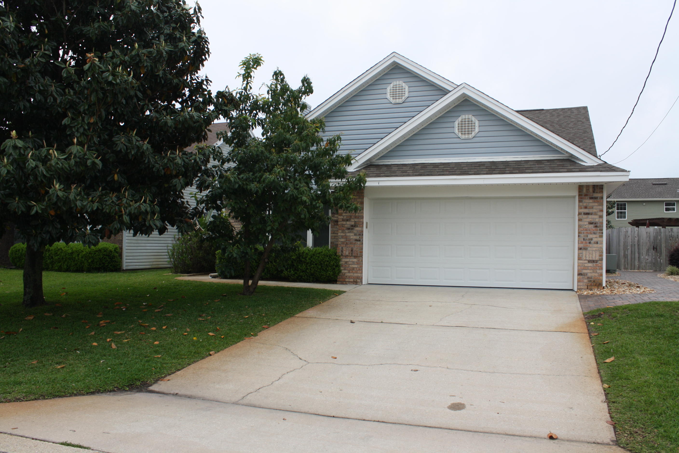 SANDY RIDGE ESTATES - Residential Lease