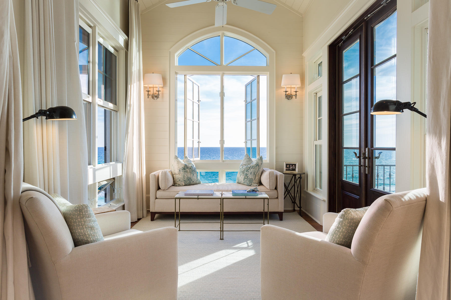 RETREAT THE - Residential