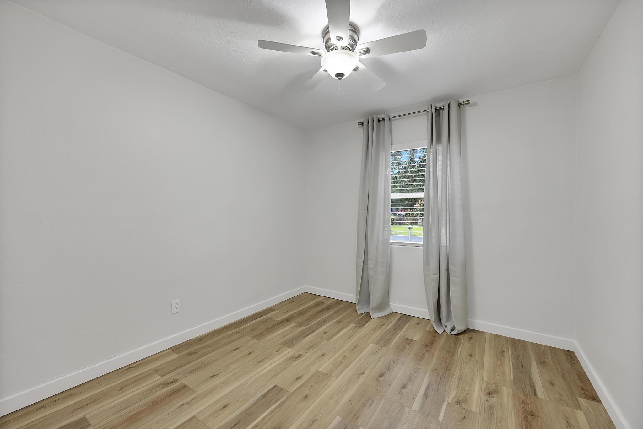 BAY RIDGE PARK 2ND ADDN - Residential