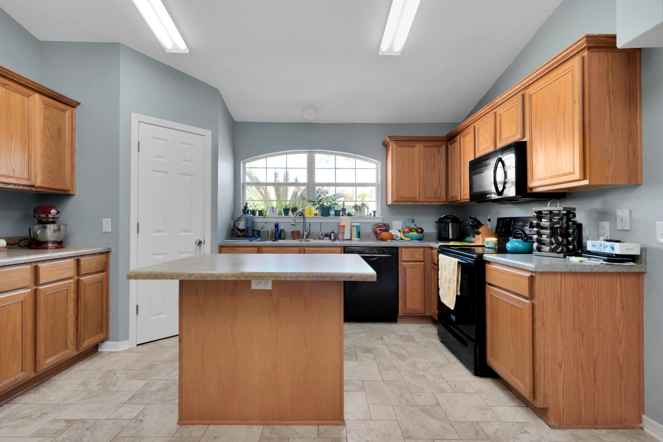 WESTVIEW ESTATES PH 5 - Residential