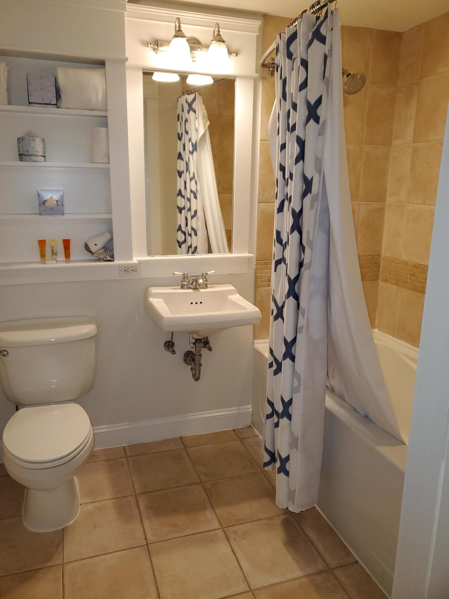 GRAND SANDESTIN THE - Residential Lease