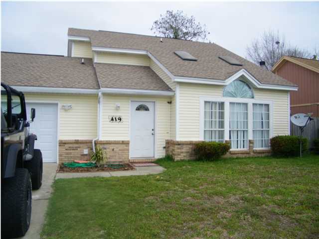 CANTERBURY WOODS - Residential Lease
