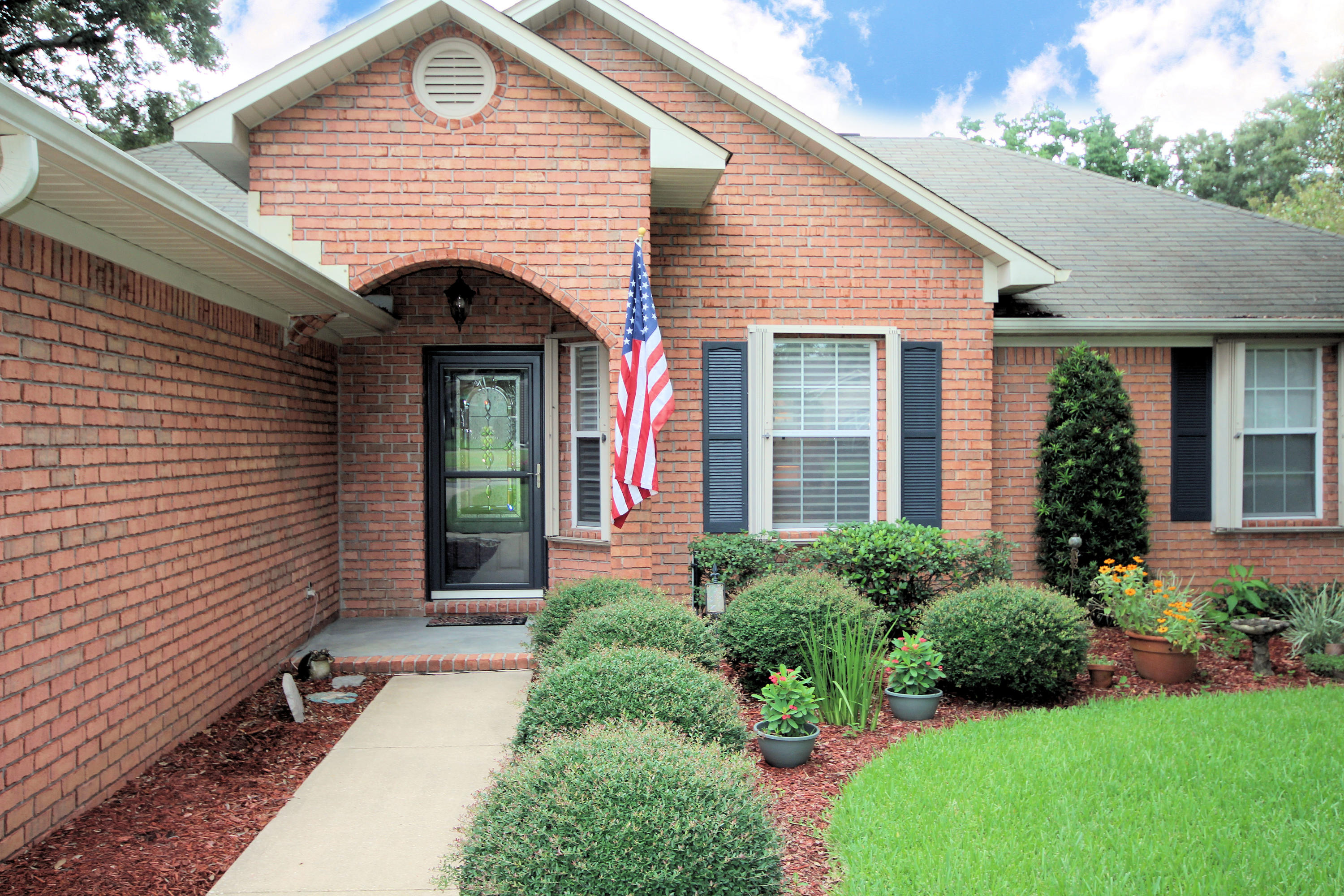 IMMACULATE AND LOVINGLY MAINTAINED! Welcome to HBTS's Best Kept Secret - Barefoot Creek! NO HOA Fees. Nestled in the Heart of HBTS and the Exclusive Hidden Creek Golf Course Subdivision . All Brick Home. Move-In Ready. Seller Made Numerous Updates and You'll See and Feel It The Minute You Walk In. Beautifully Landscaped. Covered Front Entry. Split Bedroom Plan for Privacy. Large Master Suite. Master Bath has Jetted Tub and Separate Shower. Living Room with Fireplace. Vaulted Ceiling makes it Live Larger than Sq Ft. Kitchen has Solid Surface Counters and Breakfast Bar. Eat-In Area Overlooks the Lush Backyard with Patio for Grilling. Formal Dining Currently Used as an Office/Sitting Area. Additional Rooms Good Sized. Locking Hurricane Shutters for Peace of Mind. Come see and Fall in Love Previous seller said roof 2004. 
Hurricane Shutters are locking 
Home has Security System
Buyer to verify measurements - taken from Property Appraiser
