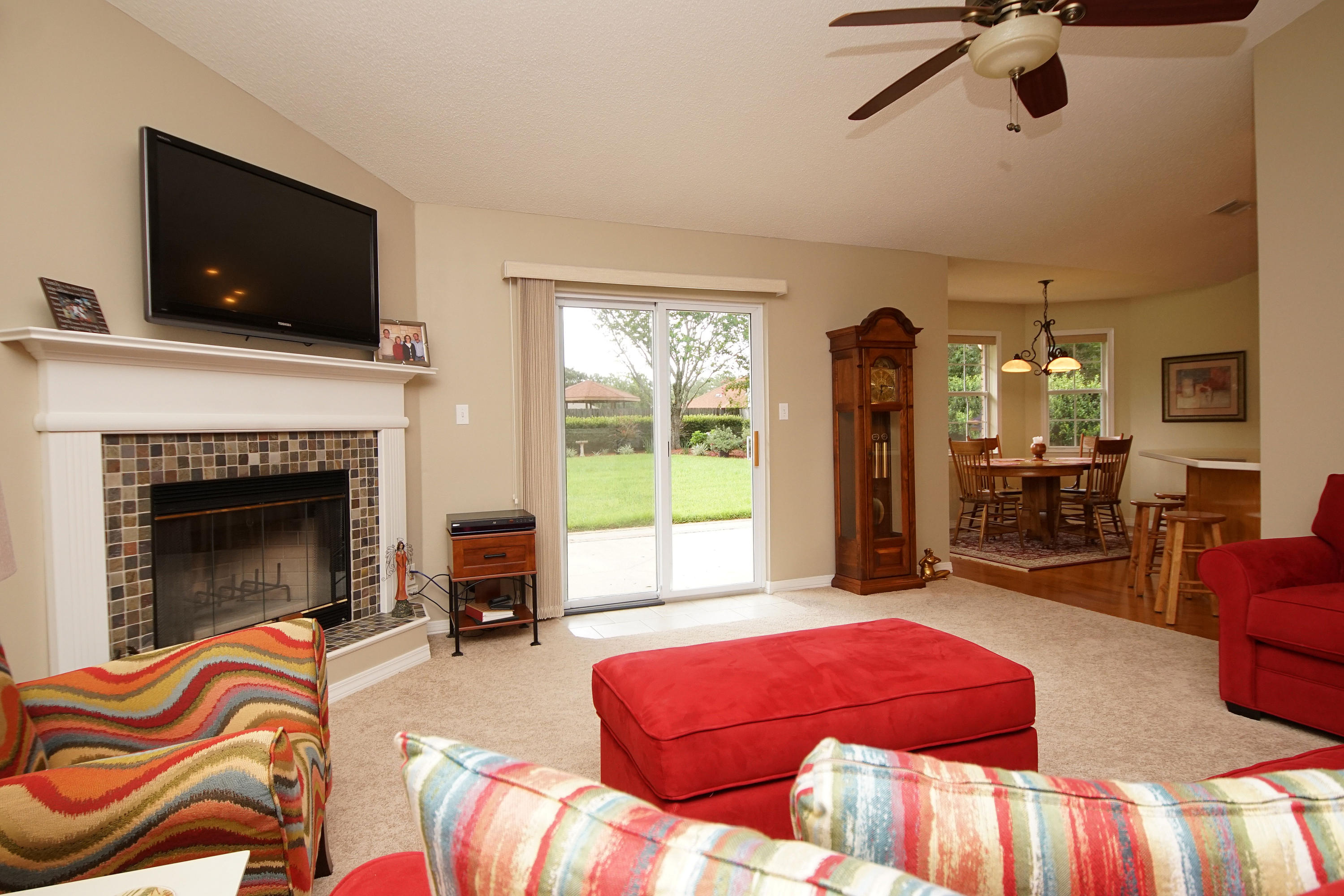 BAREFOOT CREEK - Residential