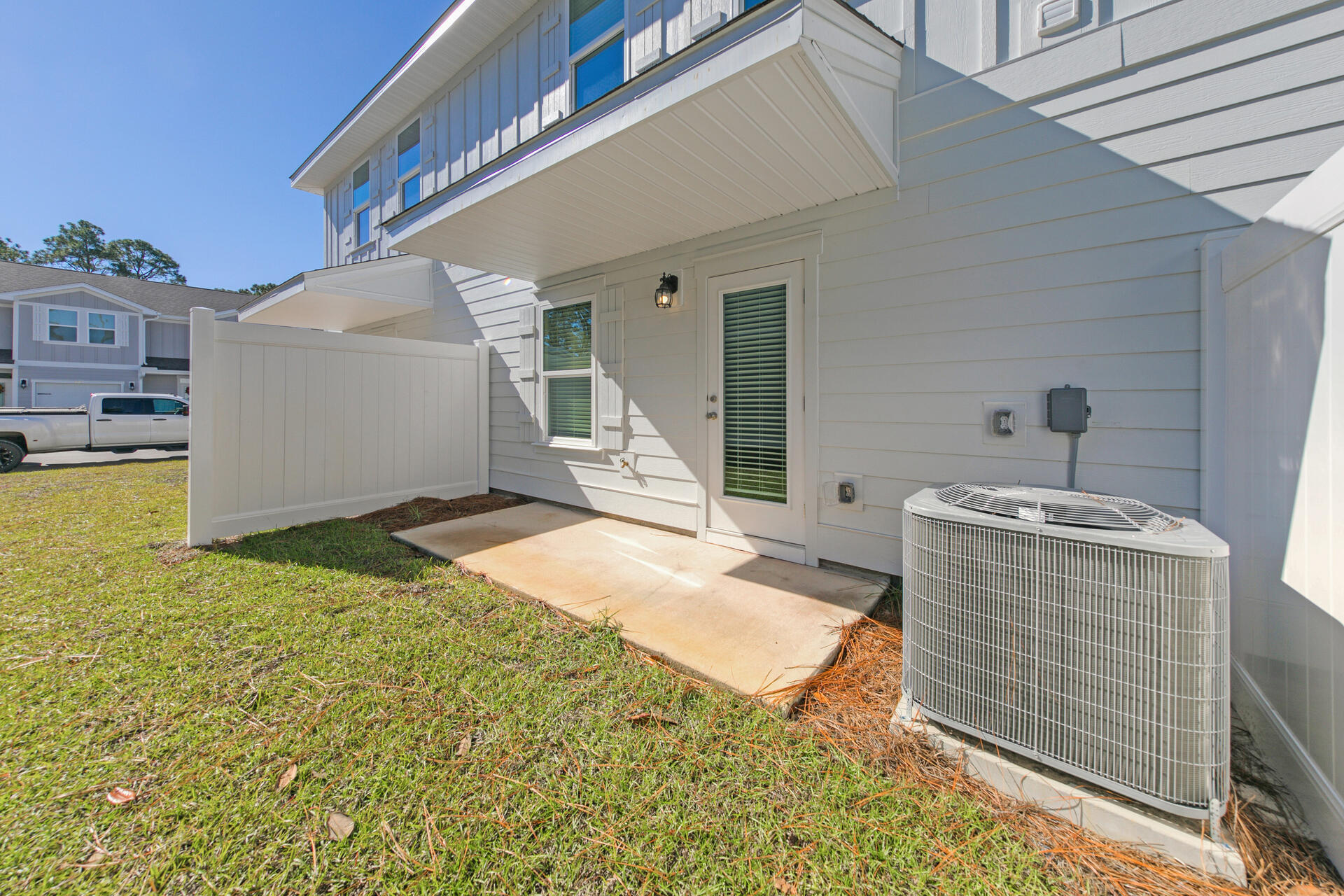 Sandhill Pines - Residential Lease