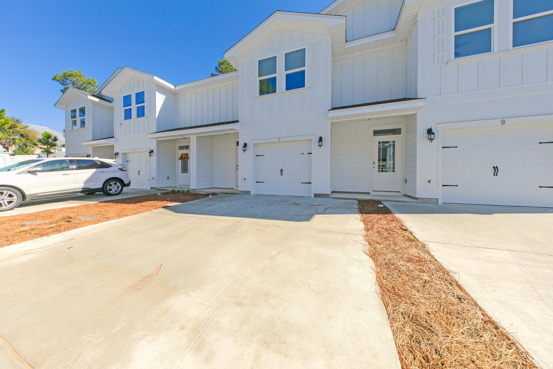 Sandhill Pines - Residential Lease