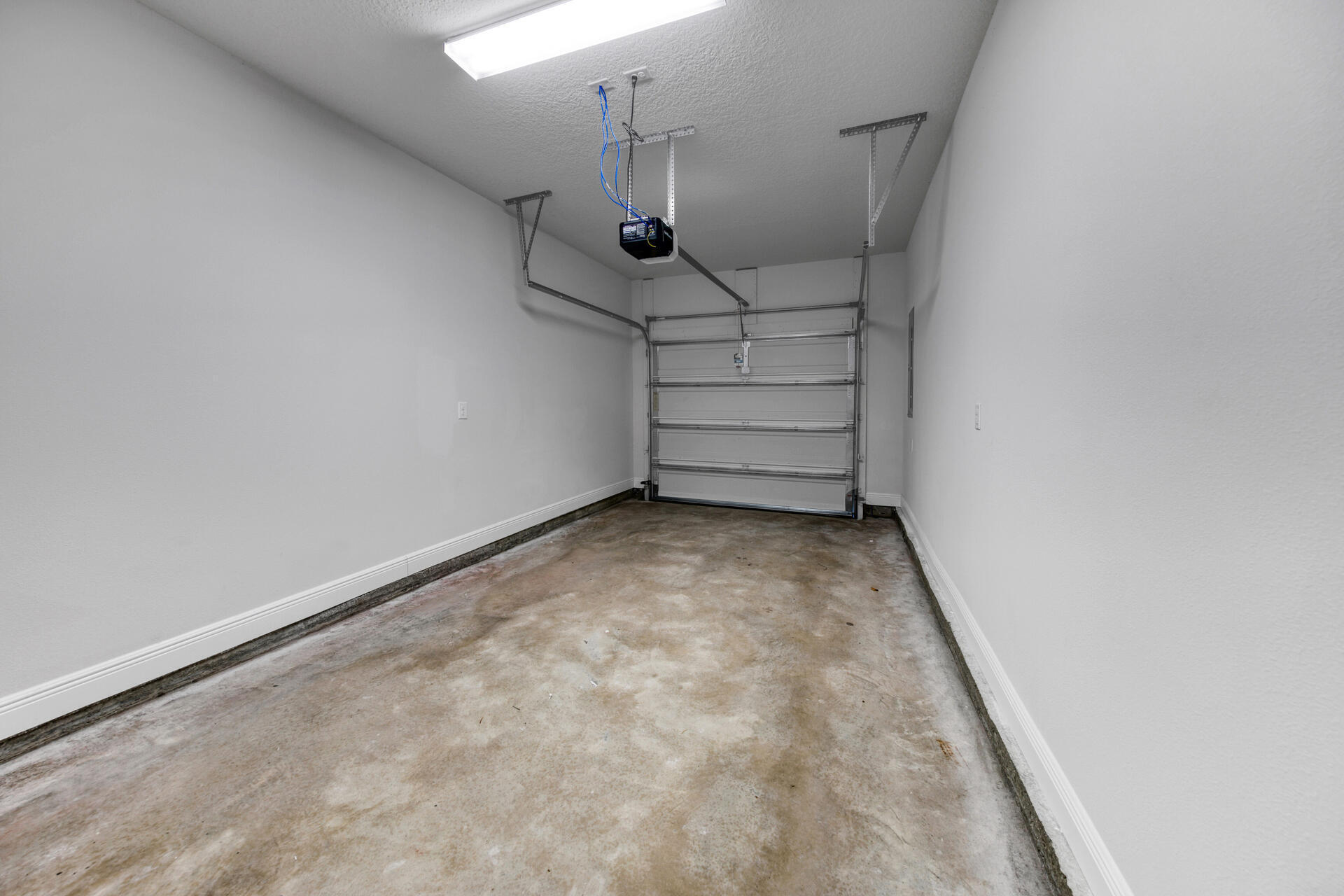 Sandhill Pines - Residential Lease