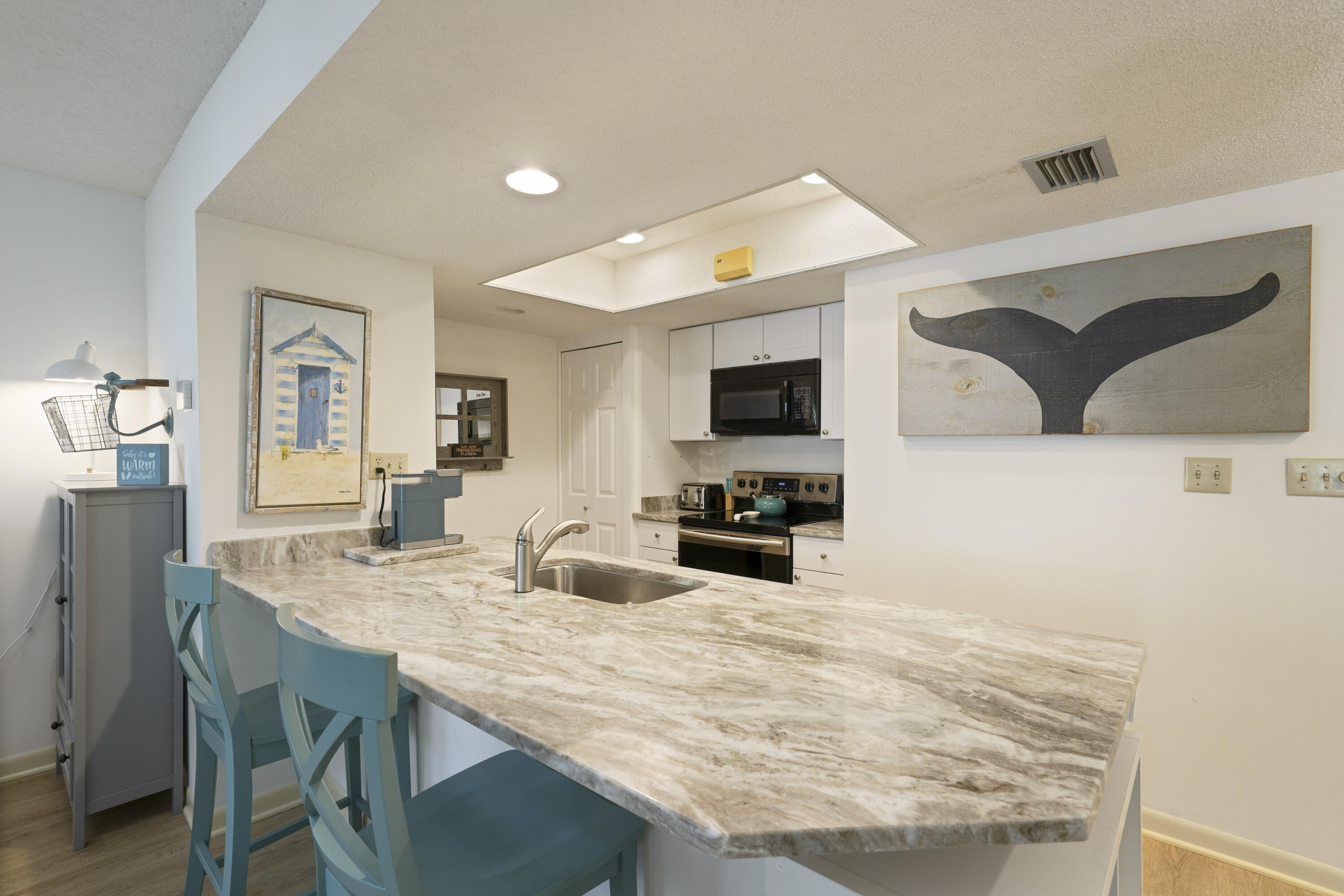 HIDDEN DUNES BEACH COTTAGES 1 - Residential