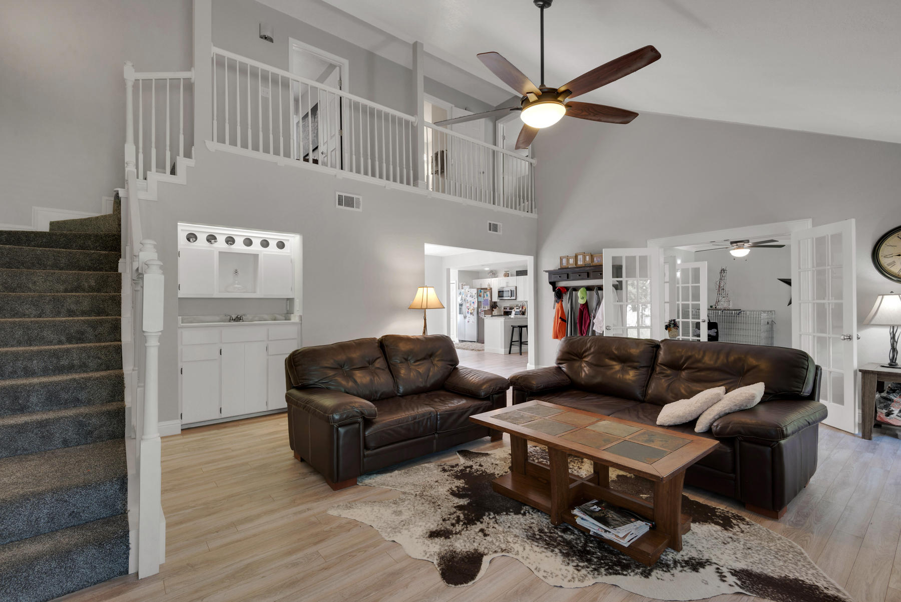 PINEWOOD ESTATES - Residential