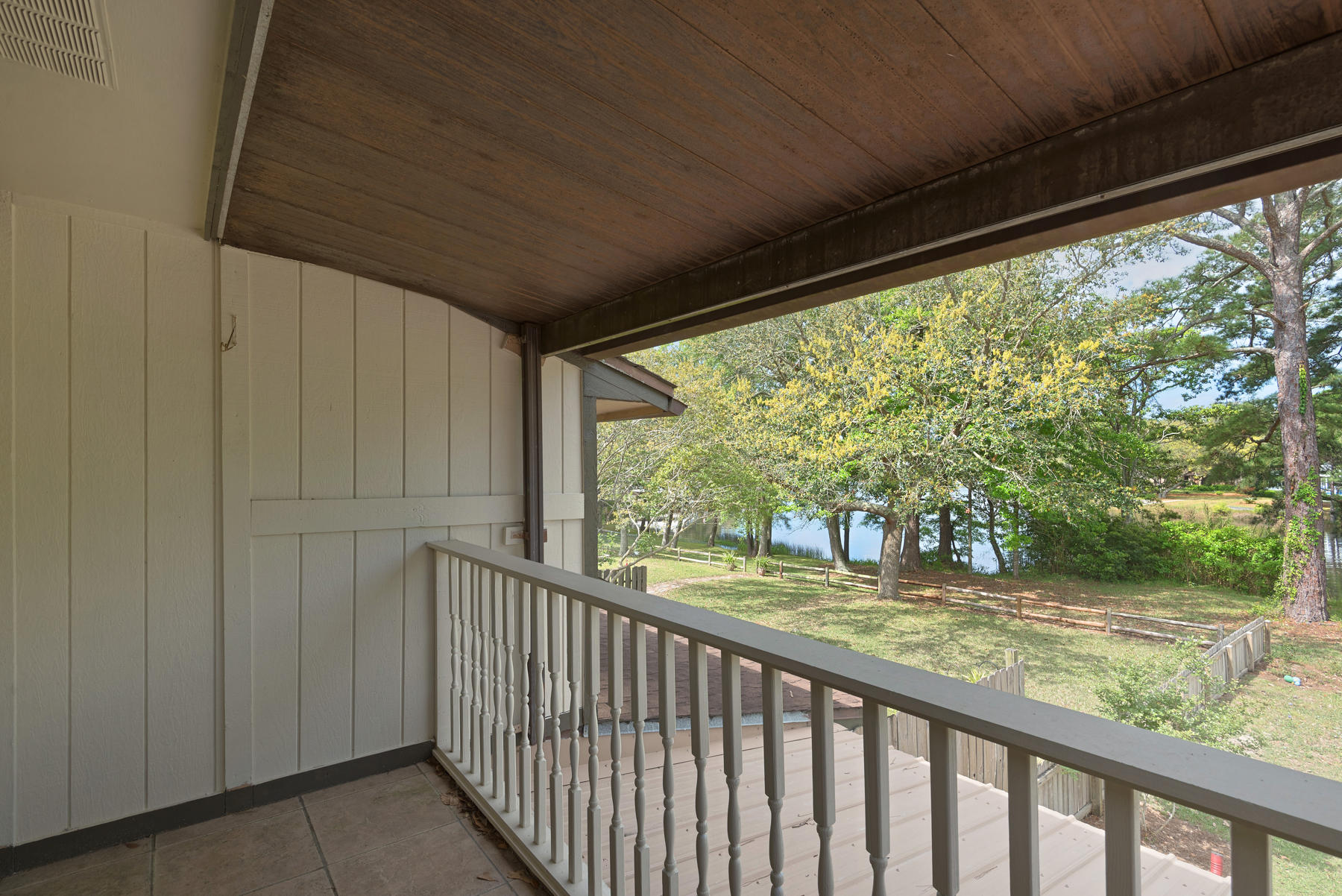 PINEWOOD ESTATES - Residential