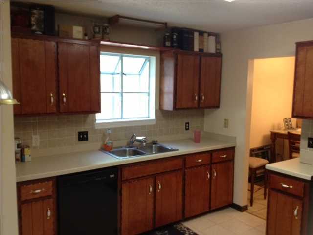 FAIRWOOD PH 1 - Residential Lease
