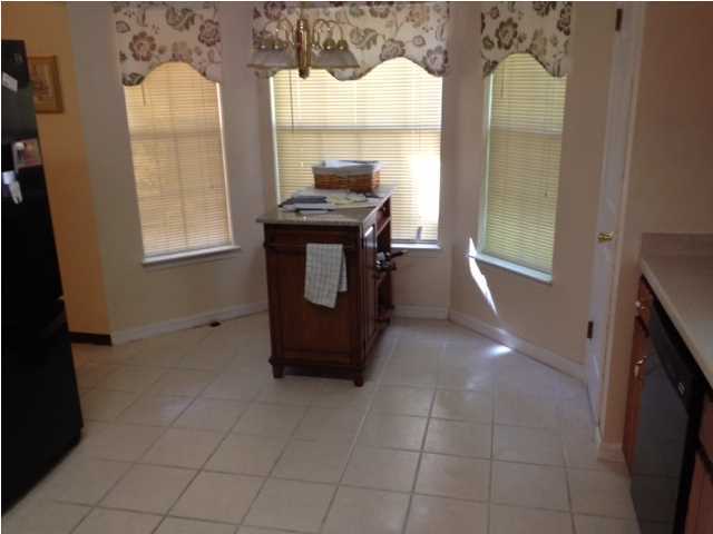 FAIRWOOD PH 1 - Residential Lease