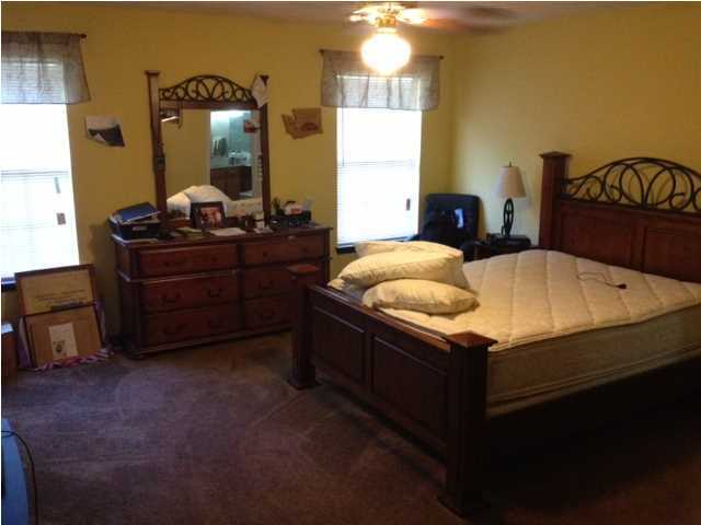 FAIRWOOD PH 1 - Residential Lease