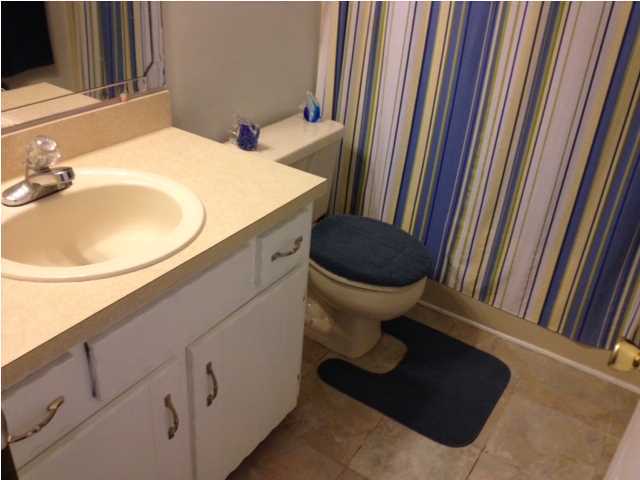 FAIRWOOD PH 1 - Residential Lease