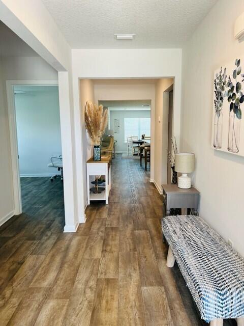 HAMMOCK BAY - Residential Lease