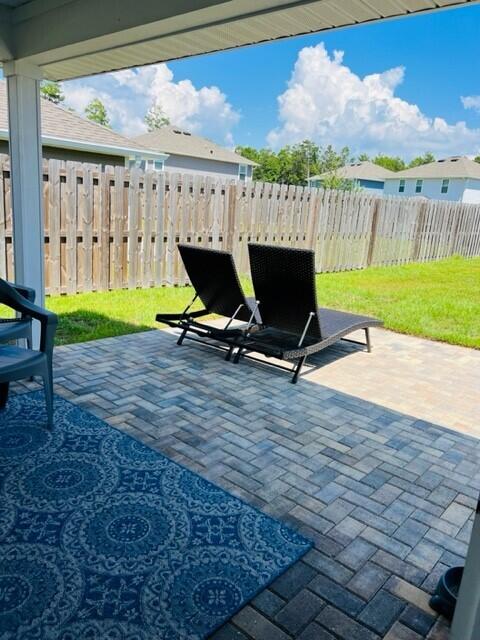HAMMOCK BAY - Residential Lease