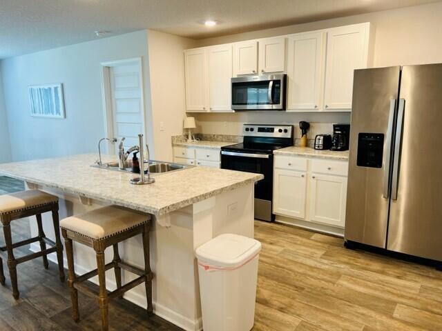 HAMMOCK BAY - Residential Lease