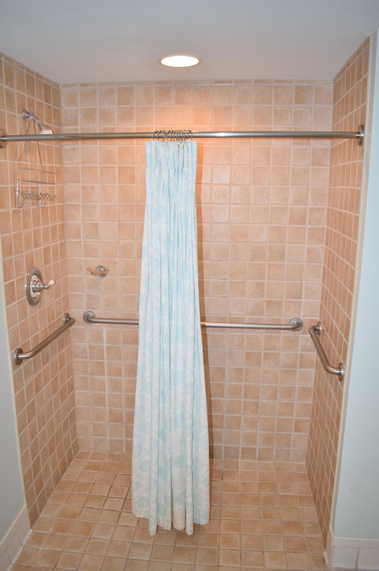 GRAND SANDESTIN THE - Residential Lease
