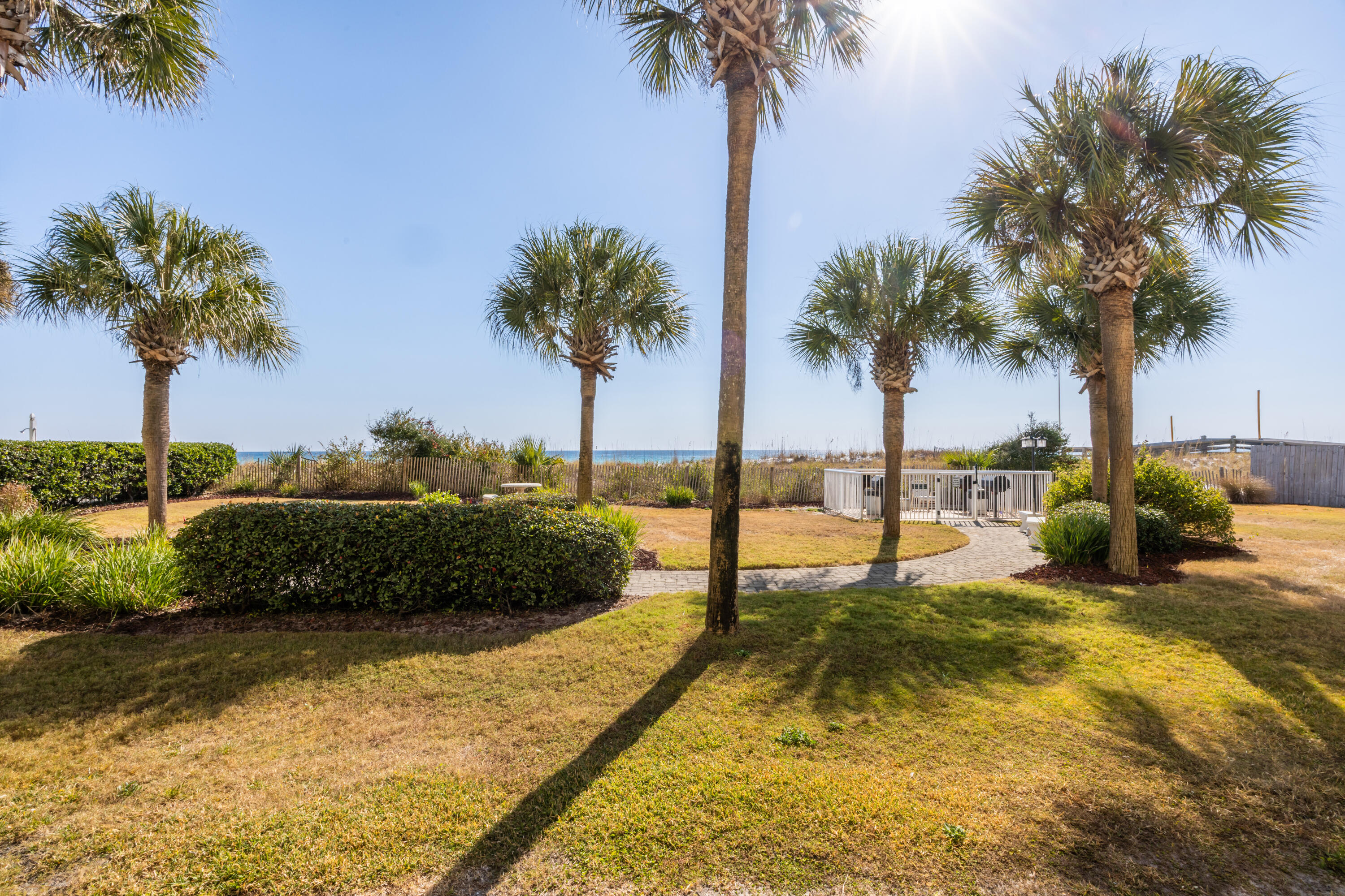 WATERS EDGE - Residential