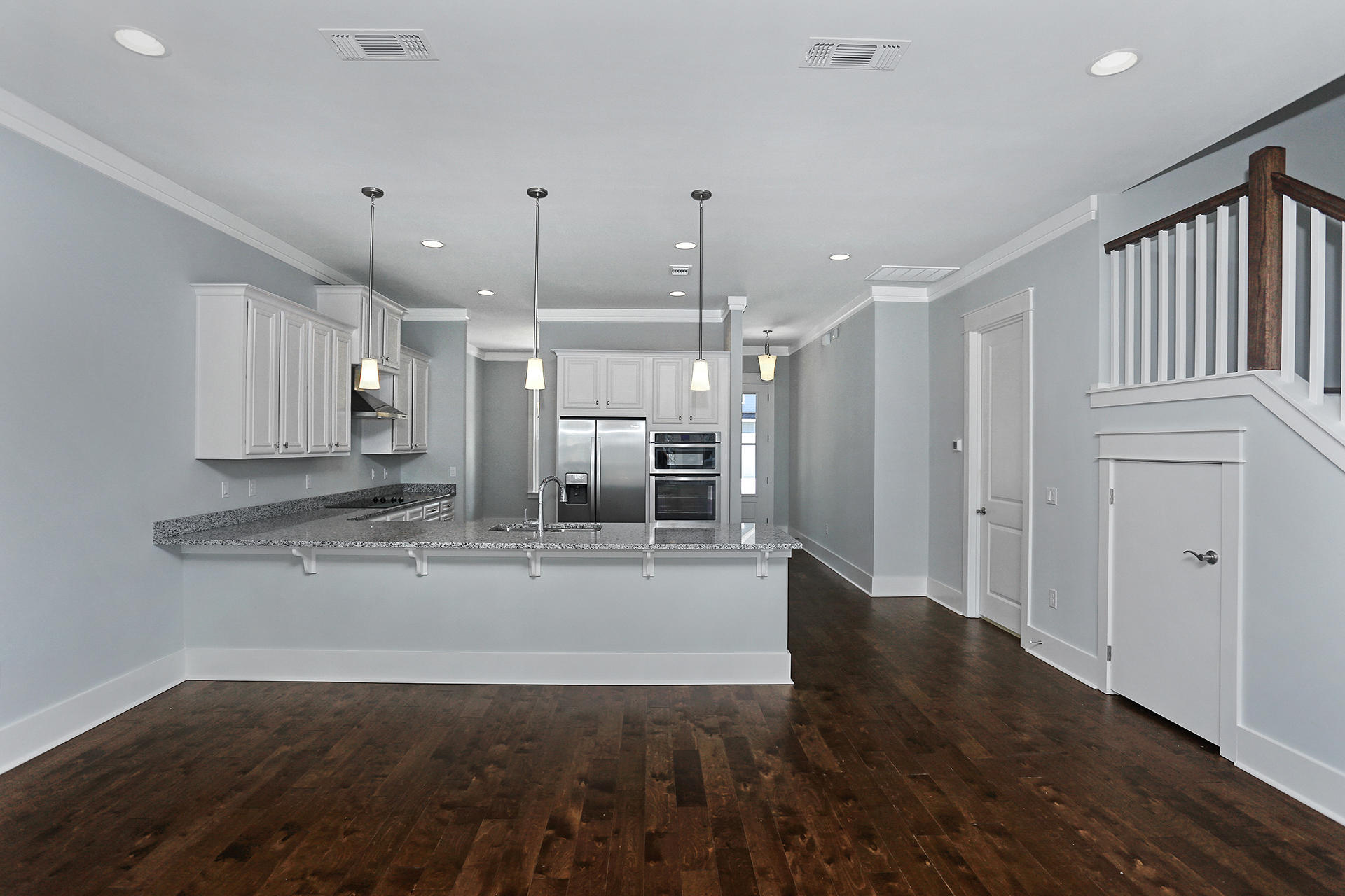 PARADISE COVE - Residential