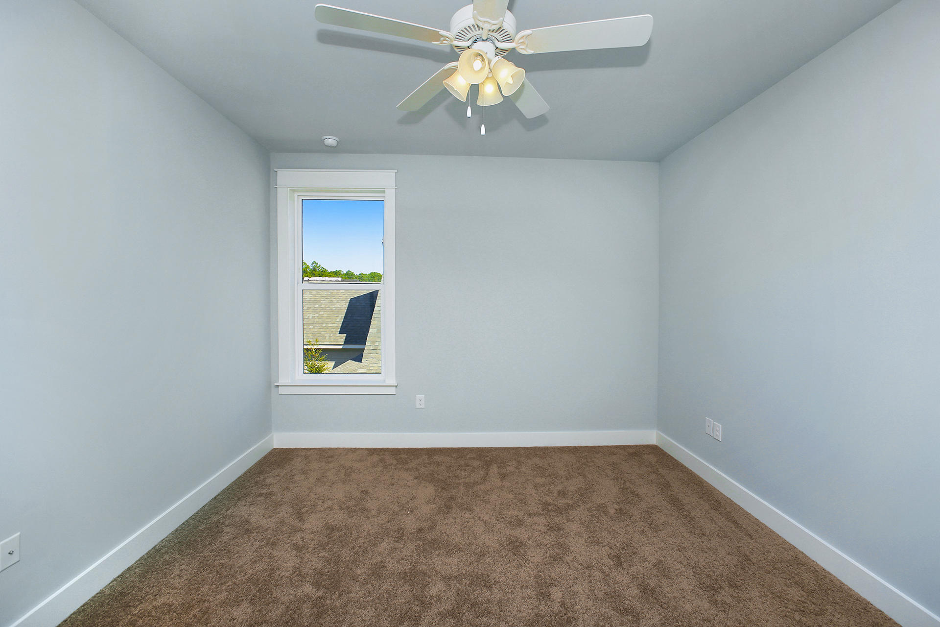 PARADISE COVE - Residential