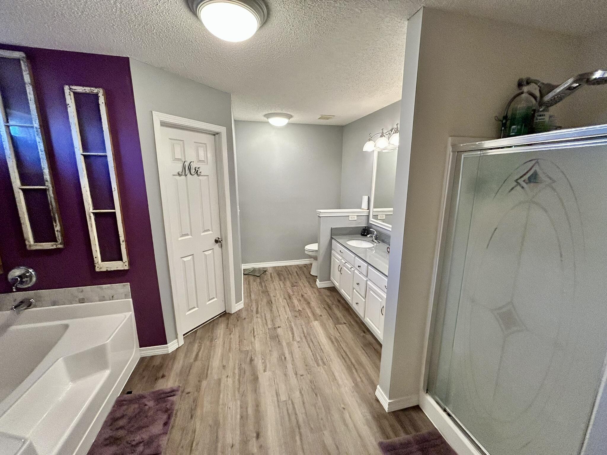 BROOKE ESTATES PH I - Residential Lease